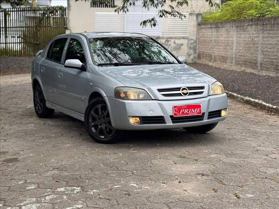 CHEVROLET ASTRA 2.0 MPFI ADVANTAGE SEDAN 8V FLEX 4P MANUAL